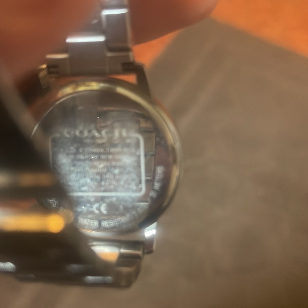 Like new women’s coach watch - Picture 2 of 3